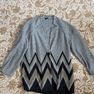 Jones New York Gray and Black Chevron Cardigan